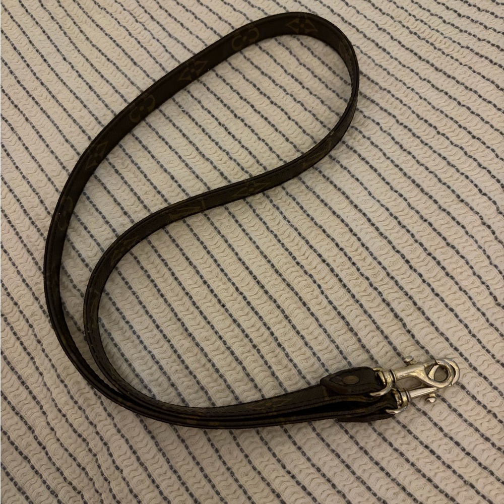 Brown Leather Louis vuitton crossbody bag Strap